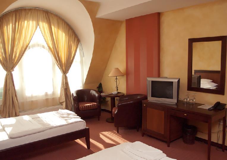 The Regent Club Hotel Ni Rom bilde